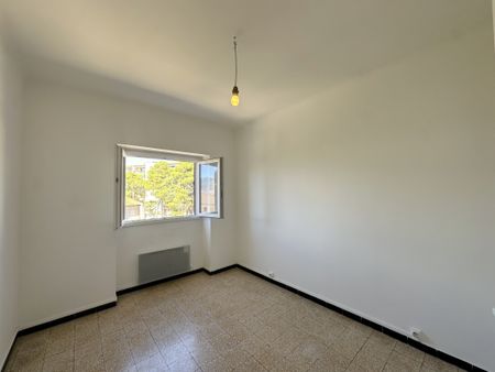 Location Appartement 2 pièces 45m² AJACCIO 20090 - Photo 3