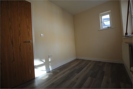 Kingfisher Drive, Kent, London - Photo 3