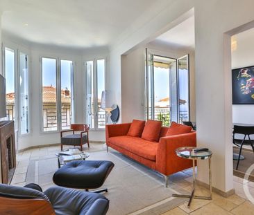 Location Maison 3 pièces 97m² NICE 06300 - Photo 2