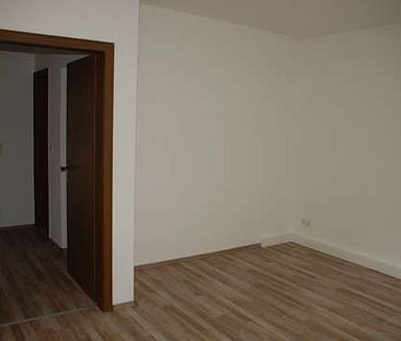 Renovierte Wohnung mit Schlafzimmer und großer Wohnküche! - Photo 3