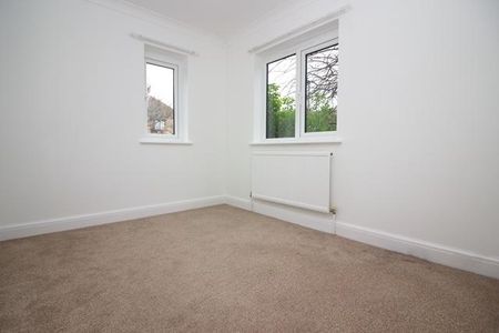 5 bedroom detached house to rent - Photo 4