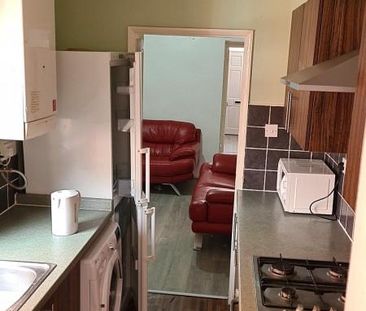 Hamilton Street (3 bed) - Photo 5