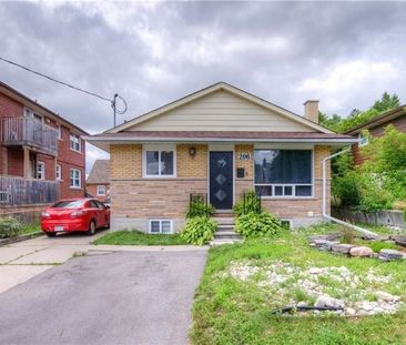 For Lease - 206 Lorne Avenue, Kitchener, Ontario - Photo 2