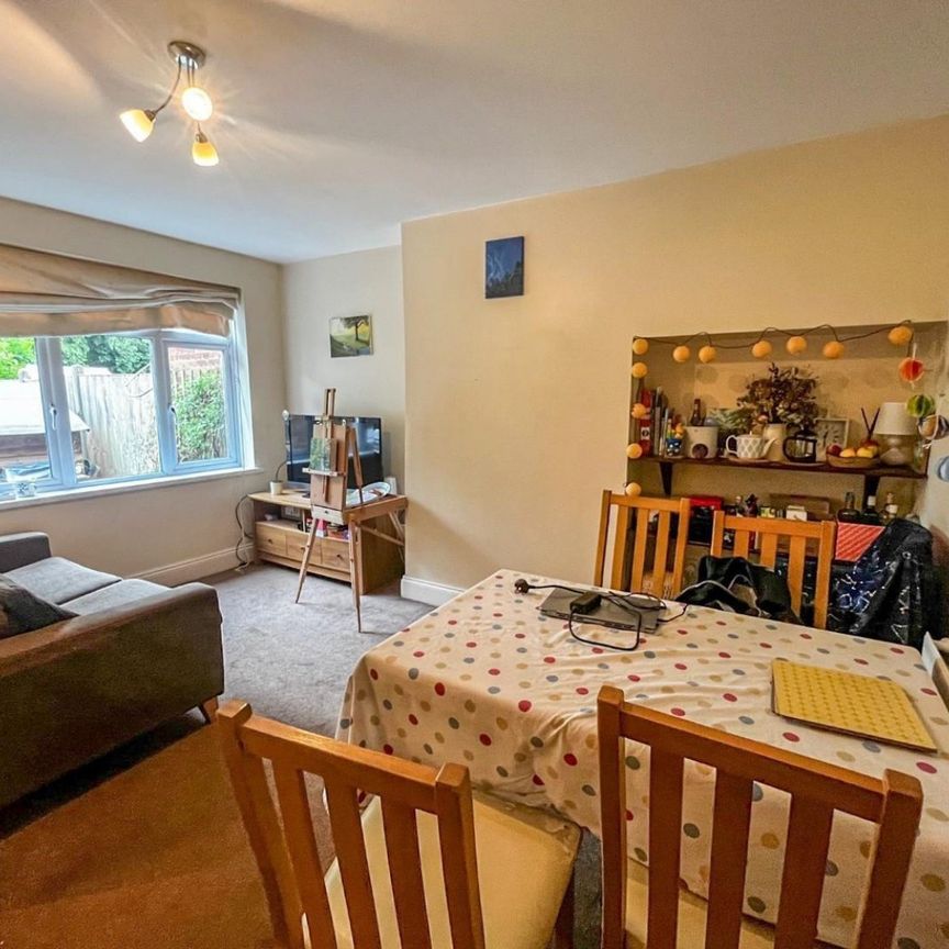 4 bedroom House To Let - Photo 1