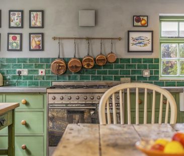 5 bedroom detached house to rent - Photo 3