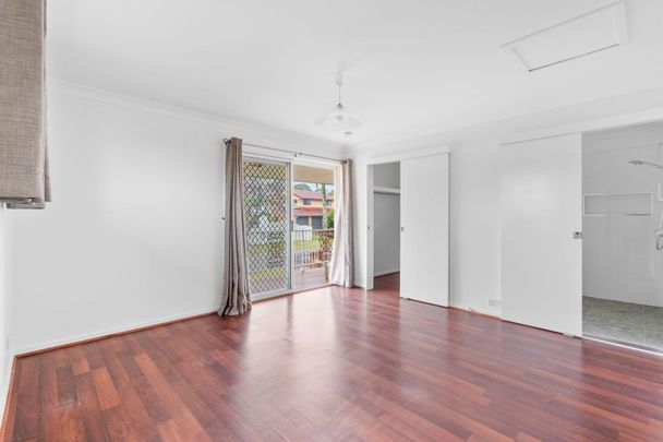 Relaxed Family Lifestyle with Pool, Space and Convenience - Photo 1