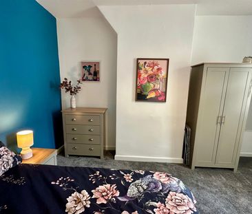 1 bed house share to rent in St. Matthew Street, Burnley, BB11 - Photo 4