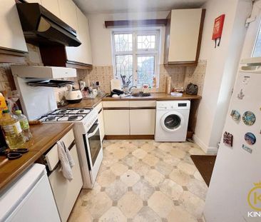 5 bedroom semi-detached house to rent - Photo 6