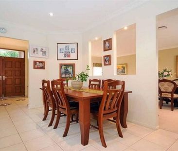 Quality 4 Bedroom Home in Middle Ridge - Photo 4