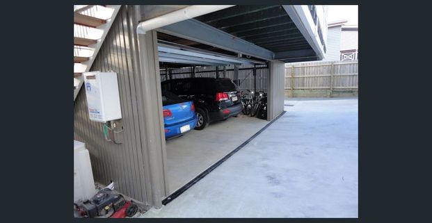 Classic Worker's Cottage in Northgate! - Photo 1