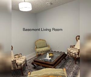 1 Bed 1 Bath BSMT Suite Glenridding SW Edmonton - Photo 1