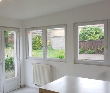 Location Maison 4 pièces 95m² - Photo 4
