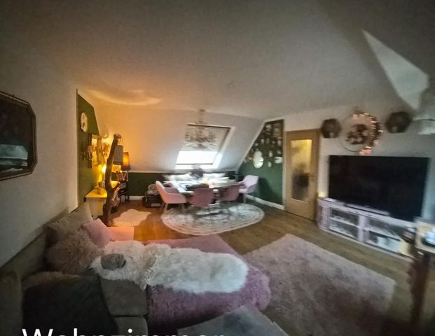 Sehr gemütliche 3 Zimmer Dachgeschosswohnung - Foto 1