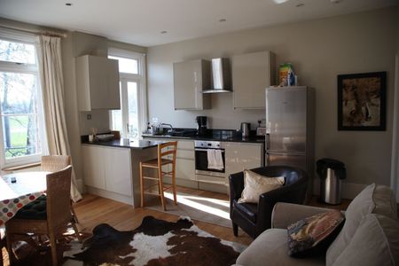 1 Bed Flat, Hurlingham Road, SW6 - Photo 3