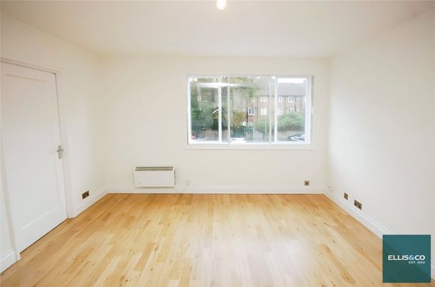 Regents Park Road, N3, London - Photo 1