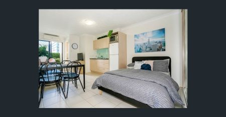 Fully Furnished Inner City Studio - Photo 2