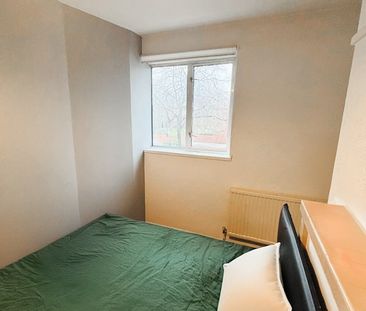 Room in a Shared House, Kipling House, SE5 - Photo 5