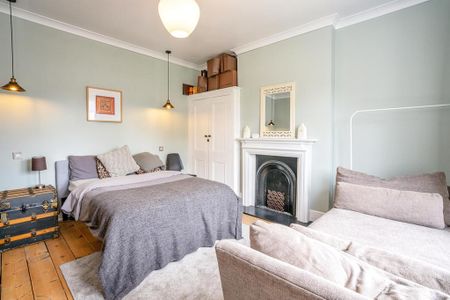 5 bedroom detached house to rent - Photo 5