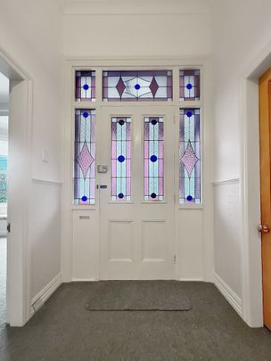 28 Bay Street, Petone - Photo 1