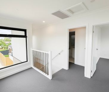 Brand New Modern Homes � 2 & 3 Bedroom Options at 7 Laurina Drive, ... - Photo 5