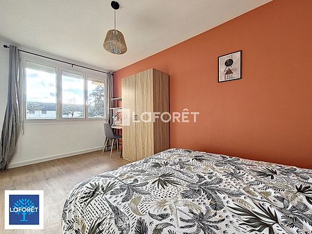 Apartment - Photo 2