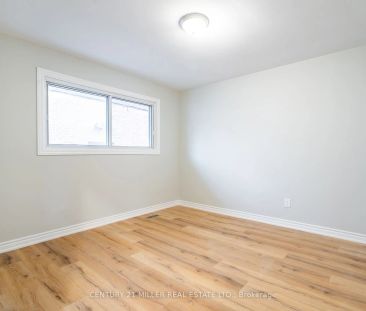 Detached Home For Lease | W9254638 - Photo 1
