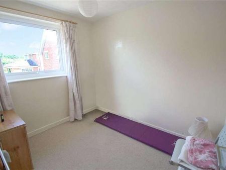 Mellow Ground, Swindon, Wiltshire, SN25 - Photo 5