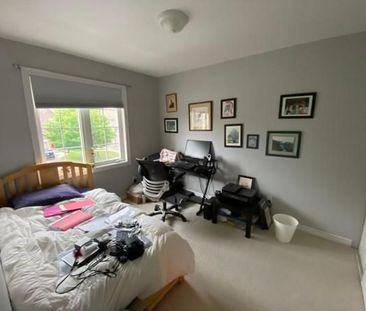 For Lease - 304 GREY SEAL Circle, Blossom Park - Airport and Area, ... - Photo 5