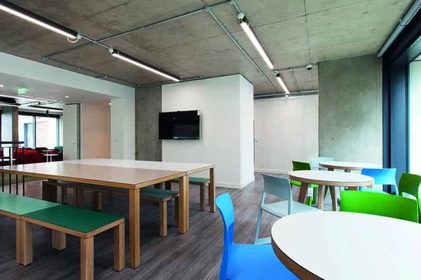 Platinum Studio Deluxe - Photo 1