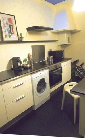 Location Appartement 4 pièces 65m² NANCY 54000 - Photo 2
