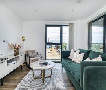 4 bedroom end of terrace house to rent - Photo 4