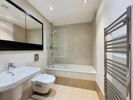 1 bedroom flat to rent - Photo 5
