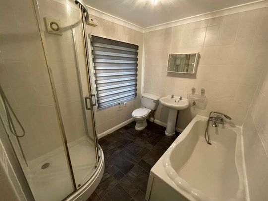 Ivy Ave,, SA11 - Photo 1