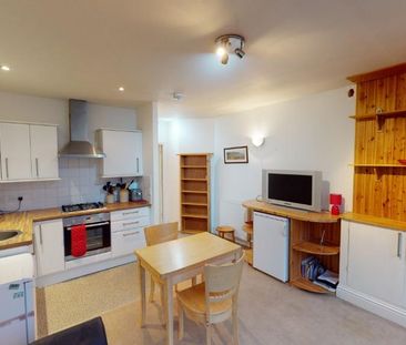 2 bedroom duplex to rent - Photo 6