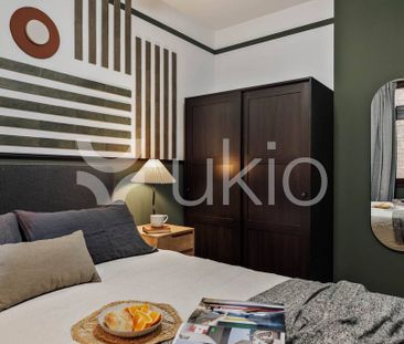 3 room luxury Apartment for rent in Barcelona, Catalonia - Photo 2