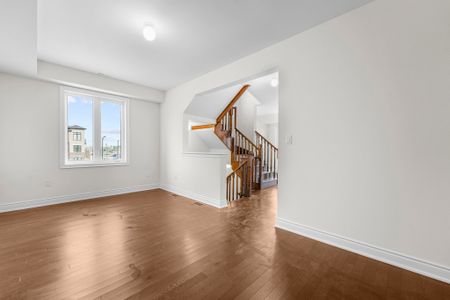 For Lease - 70 Thule Street, Vaughan, Ontario - Photo 2