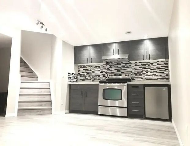 COZY 1 BEDROOM BRIGHT WALKOUT BASEMENT IN LEGACY | Calgary - Photo 1