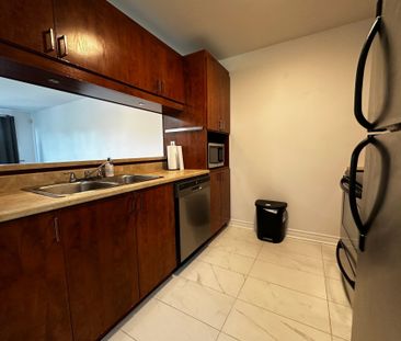 1931 Av. De Lorimier, Montréal (Ville-Marie), QC H2K - Photo 1