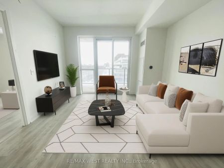 2369 Danforth Avenue #701 - Photo 3