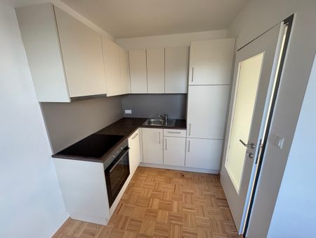 Modern sanierte 3-Zimmer-Wohnung (ca. 68 m²) mit Parkplatz & Kellerabteil in Graz - Foto 5