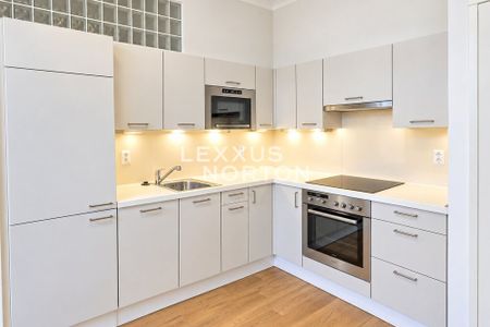 Apartment for rent, 2+kk - 1 bedroom, 62m - Photo 4