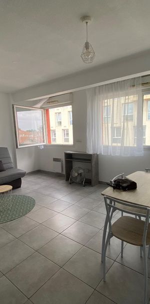 Location Appartement 1 pièce 33m² PERPIGNAN 66000 - Photo 1