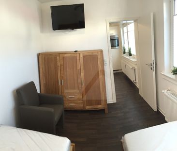 Halver: Möbliertes & komplett ausgestattetes Single-Apartment - Photo 1