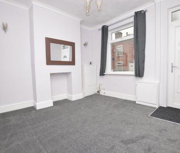 2 bedroom terraced house to rent - Photo 6