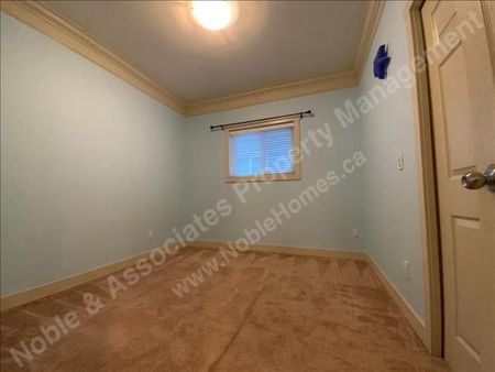 3XXX Fox Street UP PortCoquitlam - Photo 2