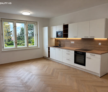 Pronájem bytu 3+kk 73 m² - Photo 2
