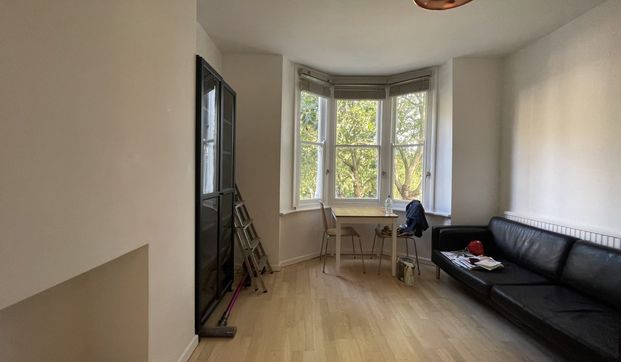 Grove Terrace, Camden, London NW5 1PL - Photo 1