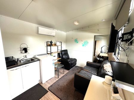 1A Quattro Avenue, Flat Bush, Auckland - Photo 2