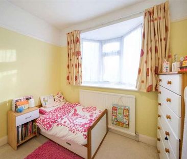 Lowther Road, Queensbury, Greater London, HA7 - Photo 4