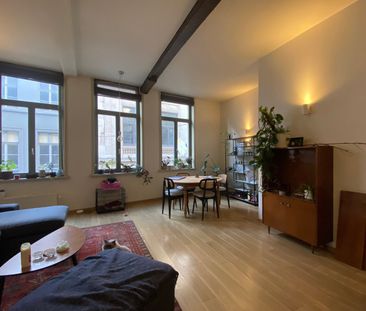 Ruim appartement (153m²) met 3 slaapkamers gelegen in het centrum v... - Photo 2